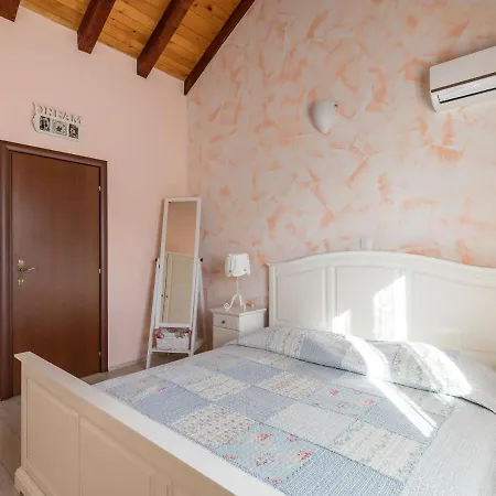 Vila Villa In Selca With Pool Near Beach *